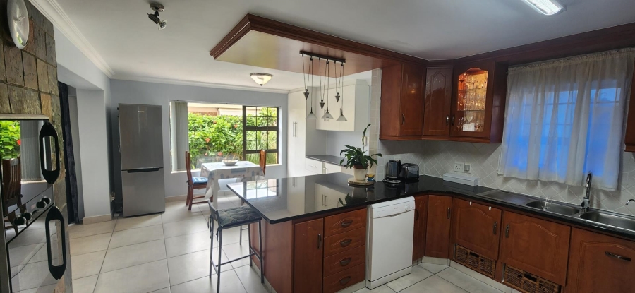 3 Bedroom Property for Sale in Reebok Western Cape